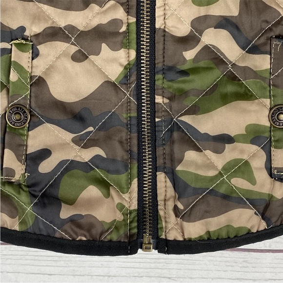 7 For All Mankind Baby Camo Vest - Picture 7 of 13
